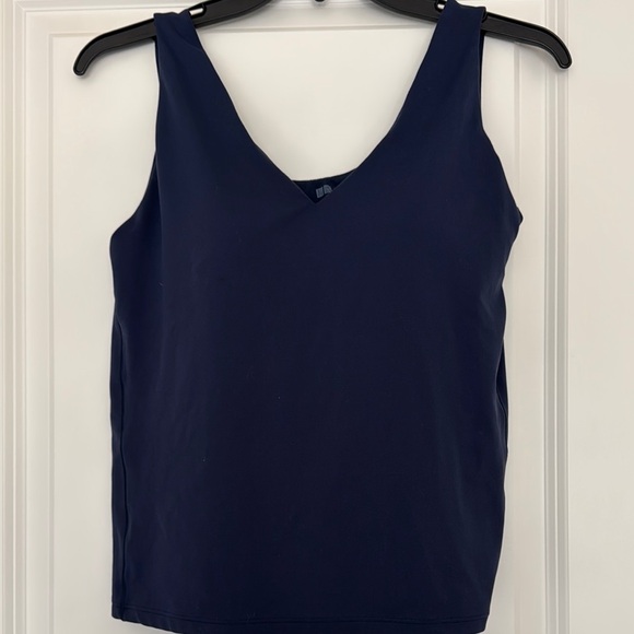 Uniqlo airism Navy Blue Women's V-neck Tank - Picture 1 of 2